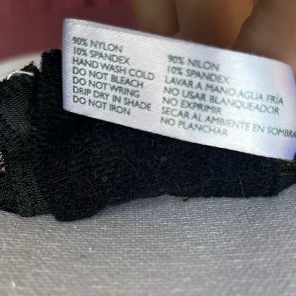 LAURA ASHLEY BLACK LACE BRALETTE SIZE LARGE - Picture 7 of 10